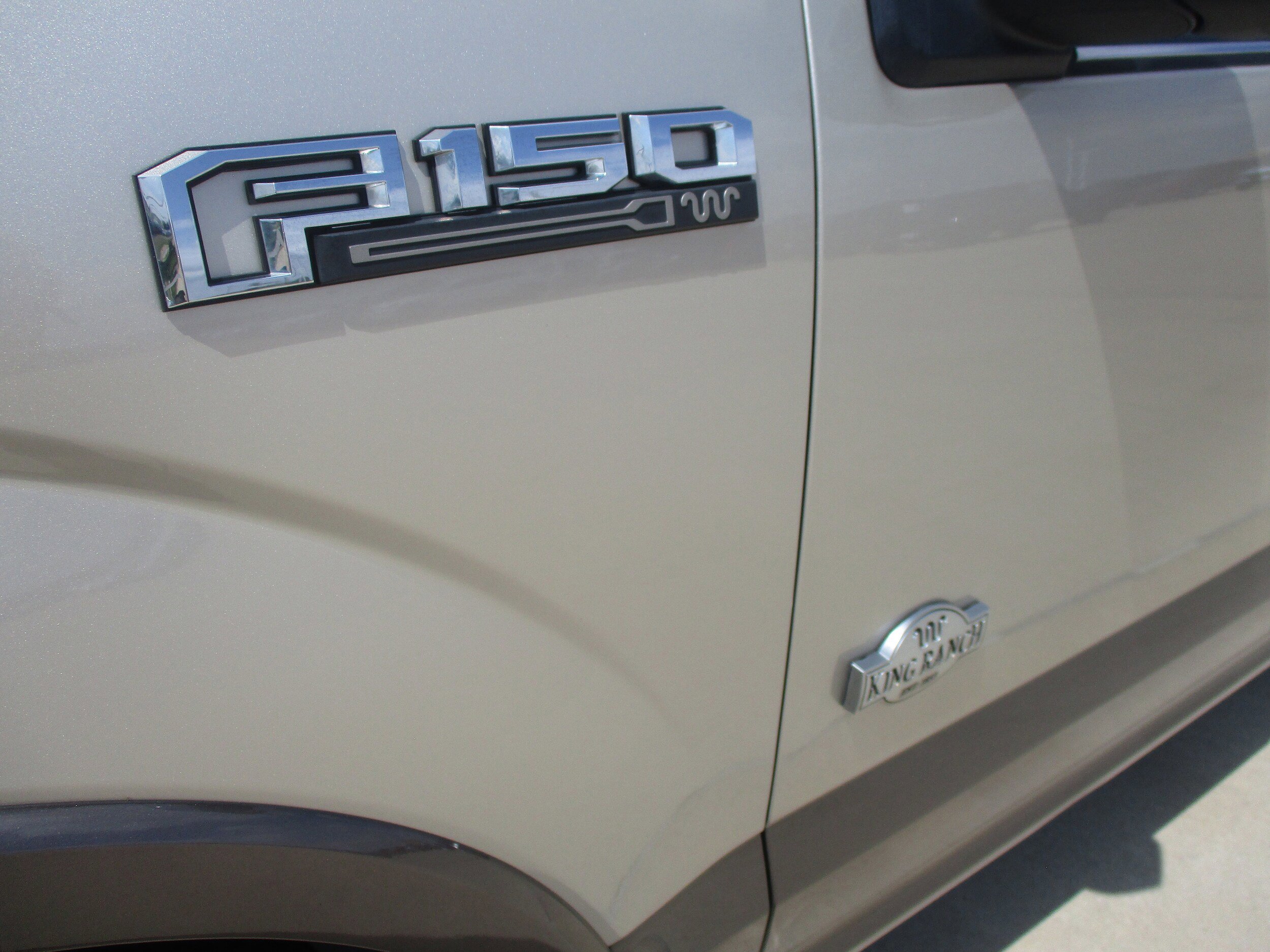 Used 2018 Ford F150 King Ranch w/ Equipment Group 601A Luxury image 14