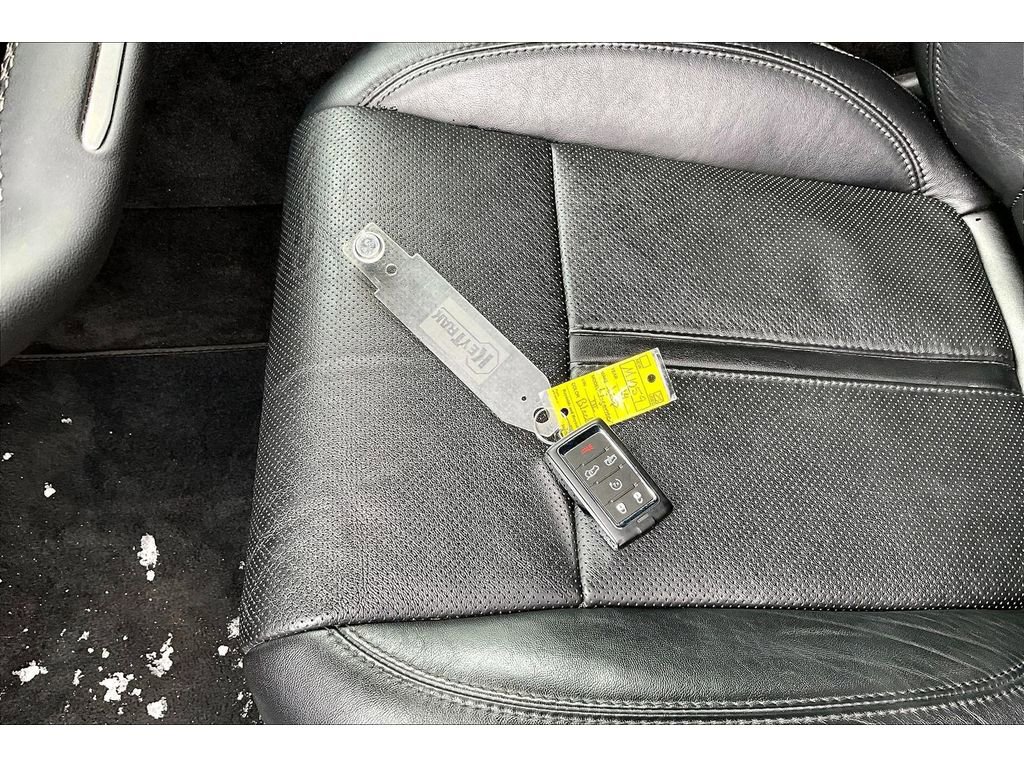 Certified 2024 Jeep Wagoneer L Series III w/ Premium Group I image 12