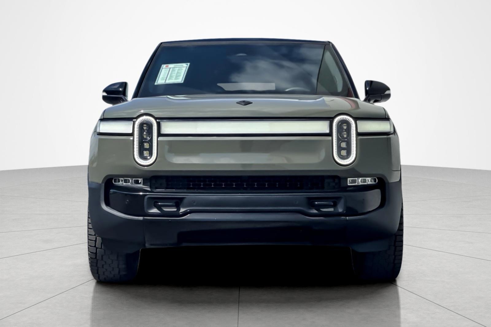 Used 2023 Rivian R1S Launch Edition image 8