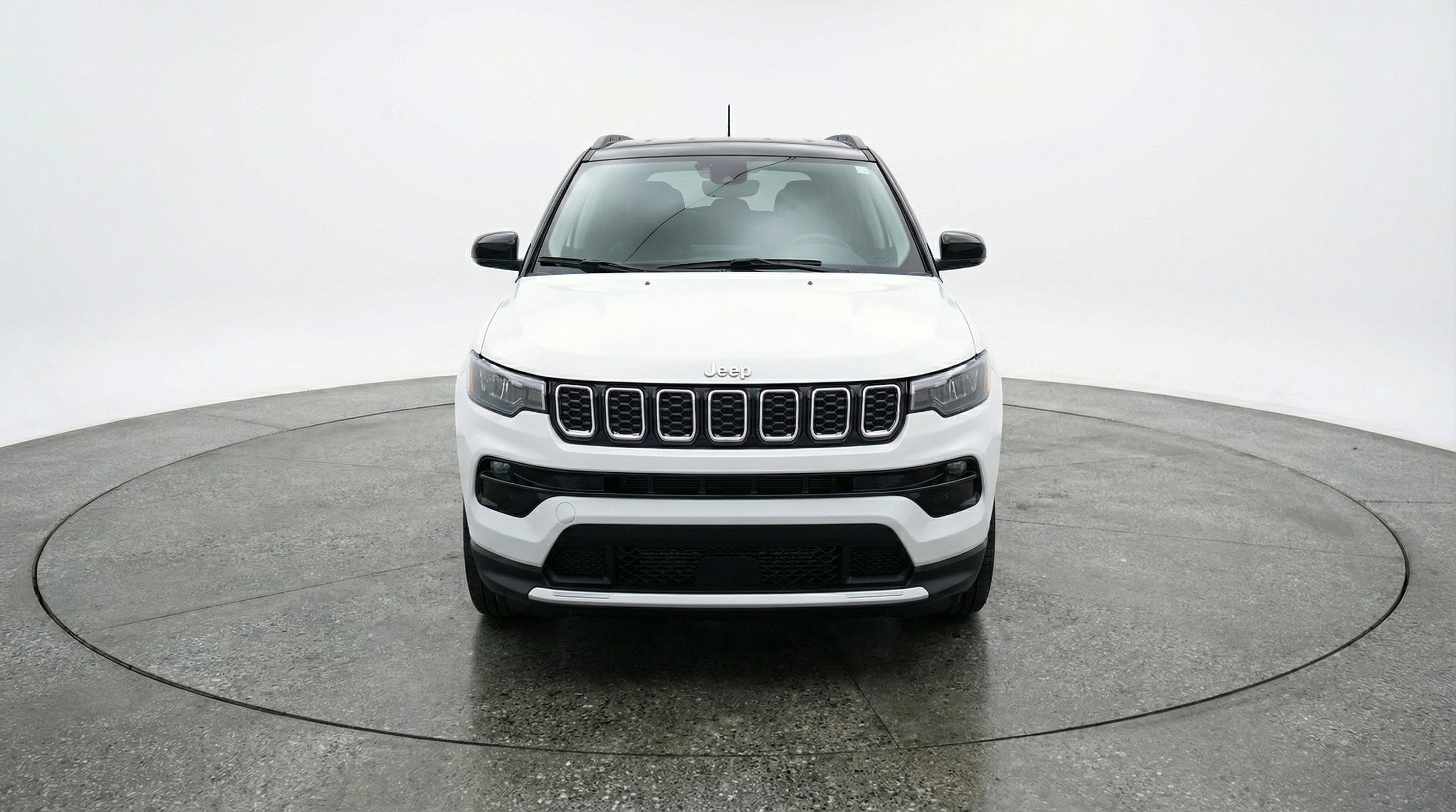 Used 2025 Jeep Compass Limited AWD/4WD image 2