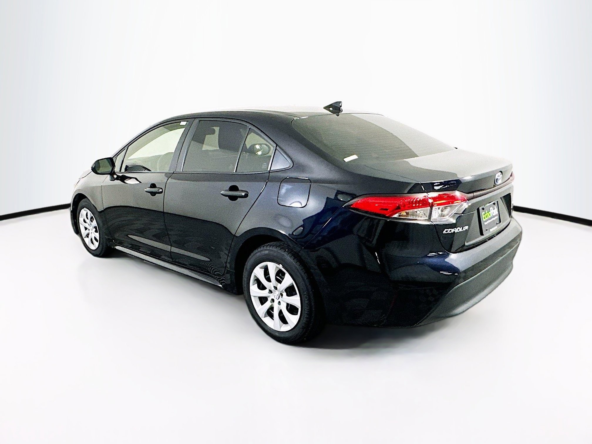 Used 2025 Toyota Corolla LE image 5