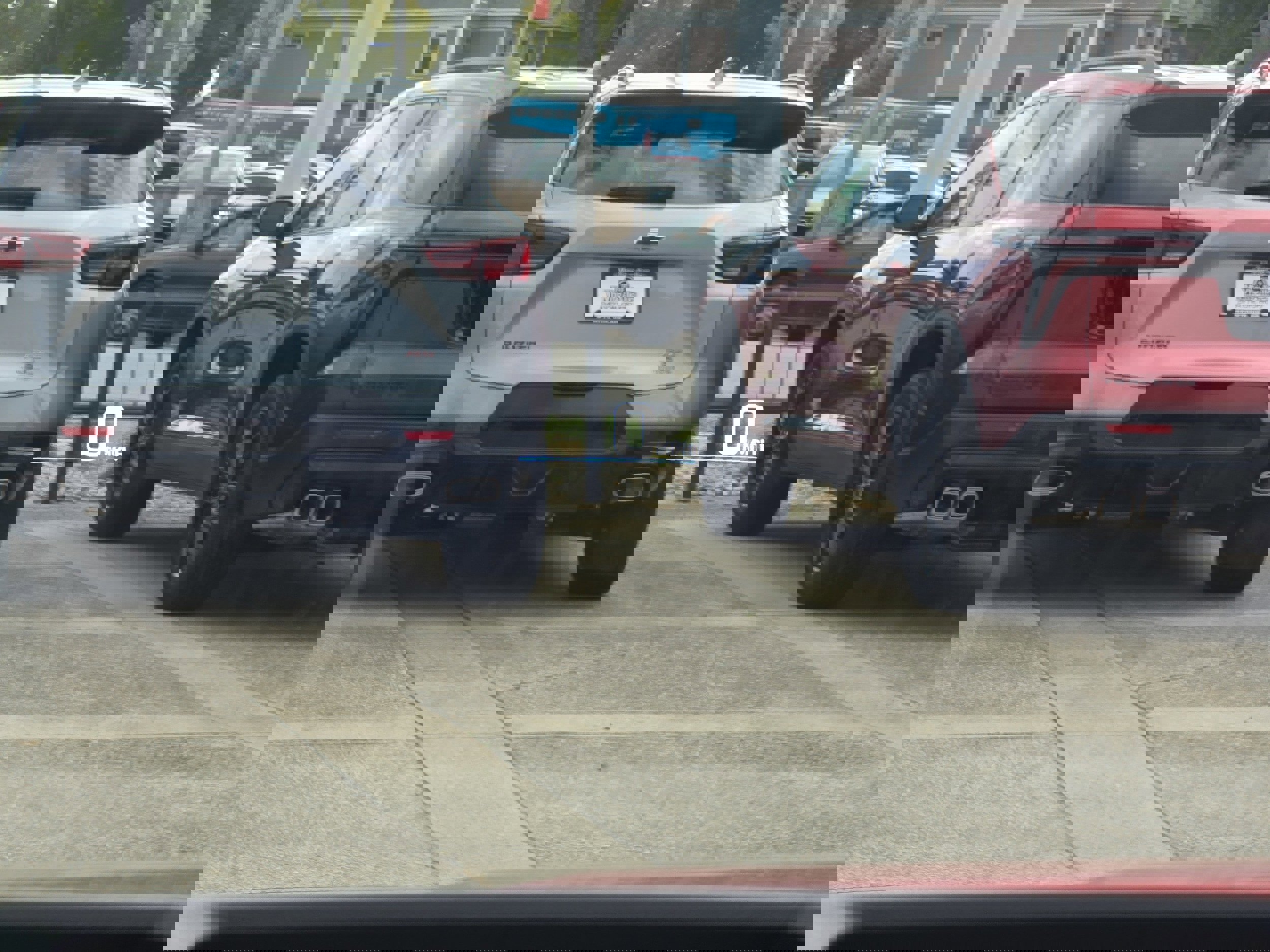 New 2025 Chevrolet Equinox EV RS image 9