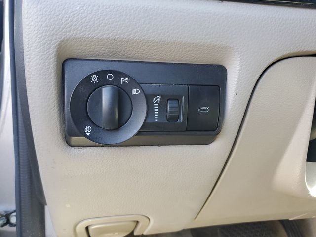 Used 2009 Ford Fusion SEL image 13