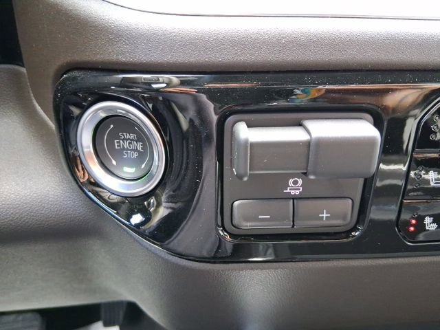 New 2026 GMC Sierra 2500 SLT w/ SLT Premium Package image 21