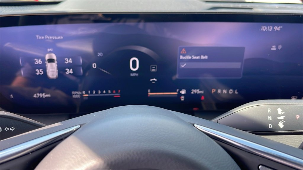 Used 2025 Buick Enclave Sport Touring w/ Power Package image 21