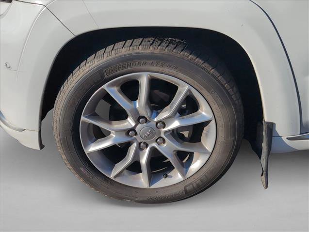 Used 2016 Jeep Grand Cherokee Summit w/ Platinum Series Group image 25