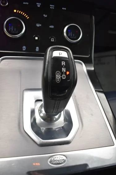 Used 2021 Land Rover Range Rover Evoque S image 34