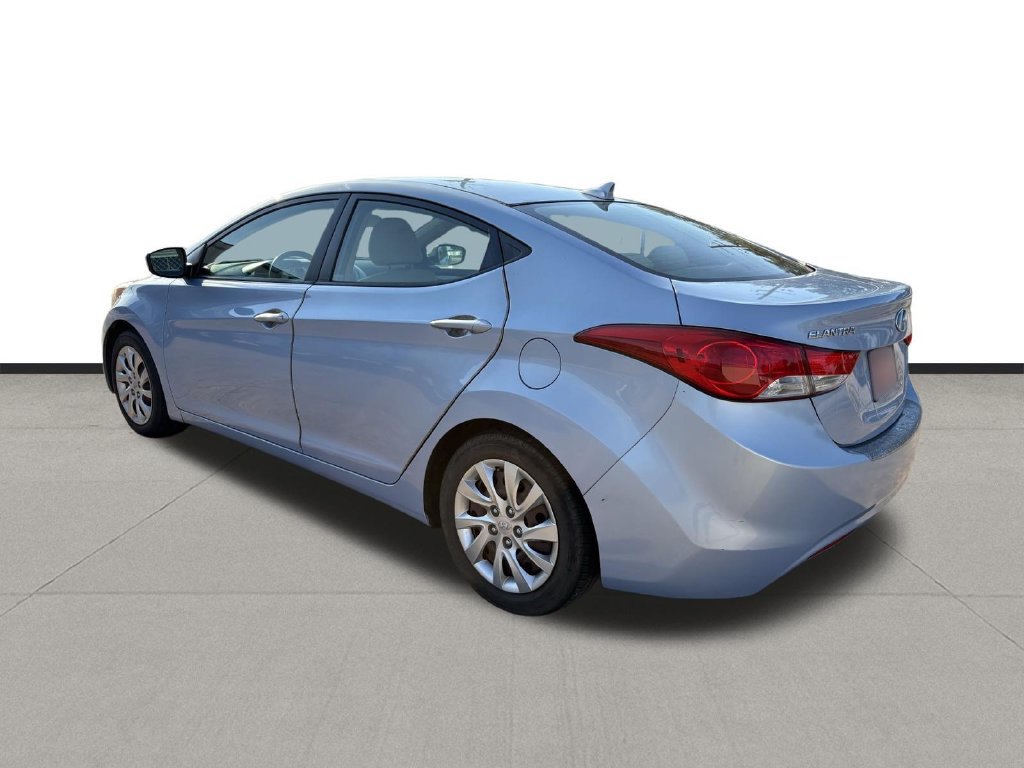 Used 2013 Hyundai Elantra GLS FWD image 3