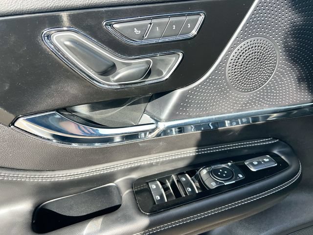 Used 2024 Lincoln Corsair AWD w/ Equipment Group 101A image 17