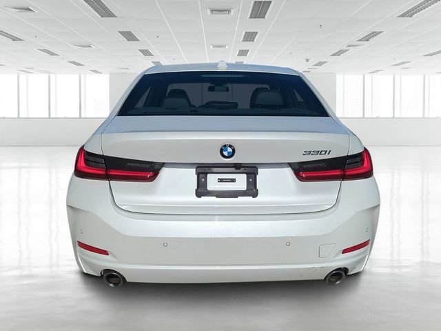 Certified 2024 BMW 330i Sedan image 5
