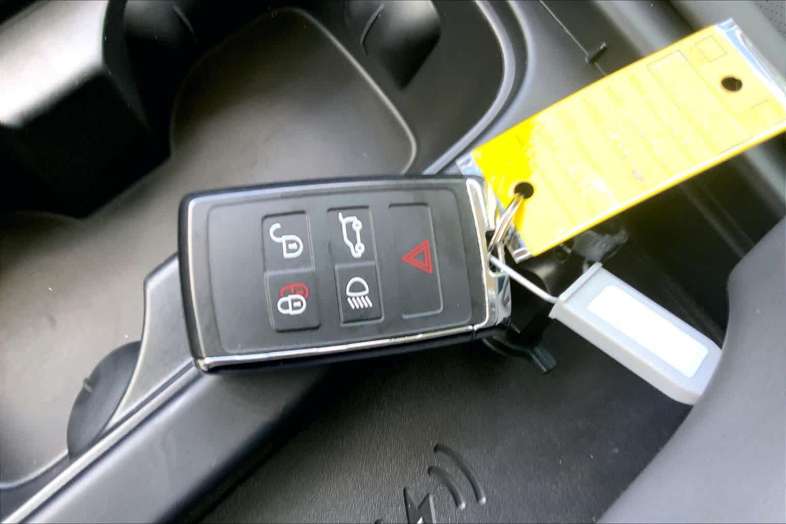 Used 2024 Land Rover Defender 110 S AWD/4WD image 14