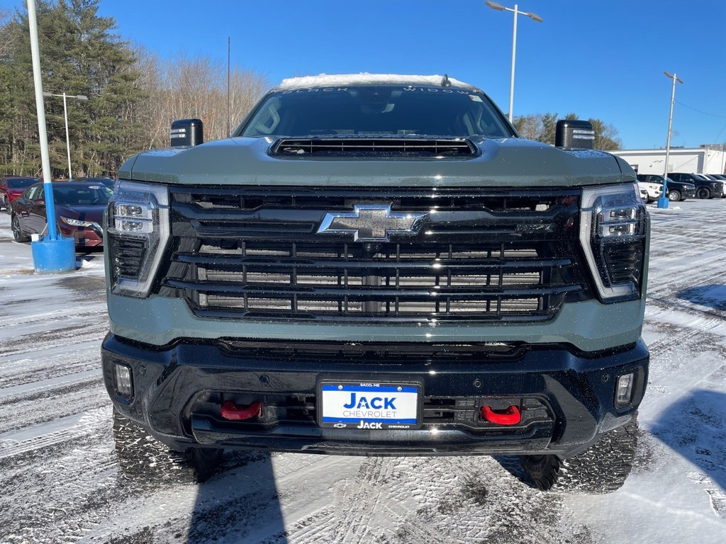 Used 2025 Chevrolet Silverado 2500 LTZ w/ Trail Boss Package image 2