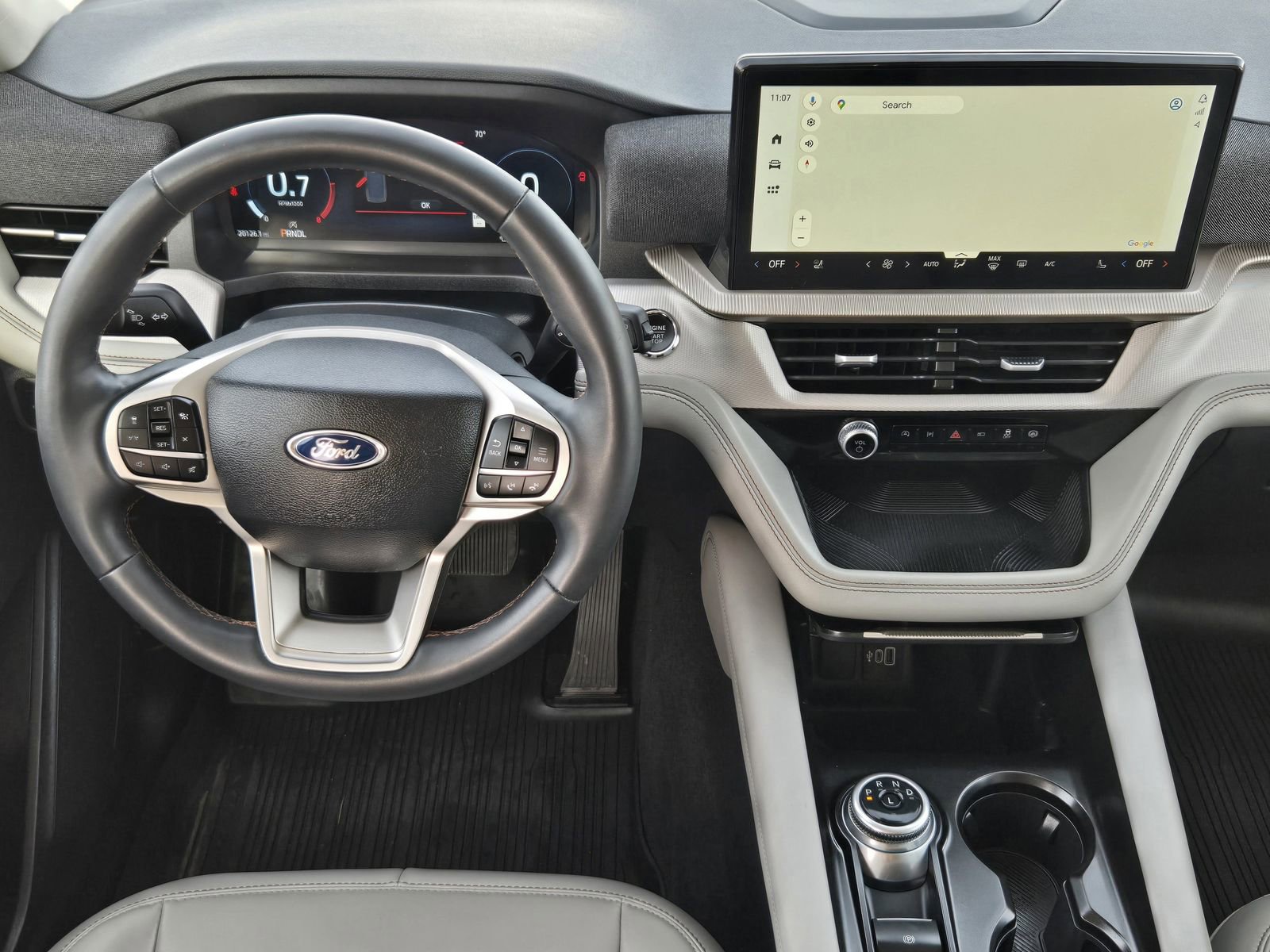 Certified 2025 Ford Explorer Active w/ Active Comfort Package image 27