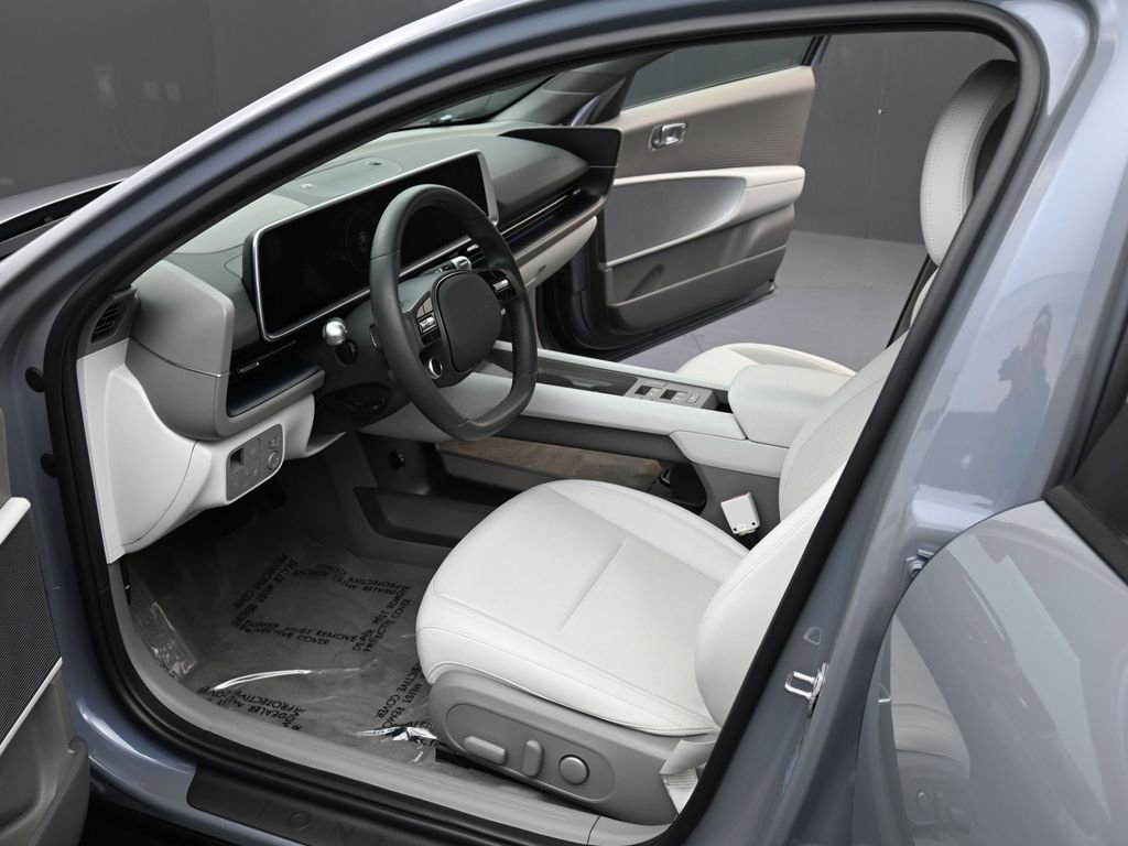 Used 2024 Hyundai Ioniq 6 SEL image 12