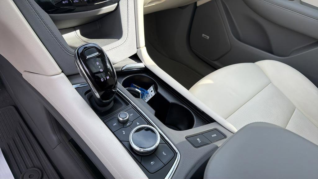 Certified 2023 Cadillac XT6 Premium Luxury w/ Technology Package image 38