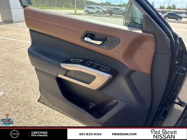 Certified 2025 Nissan Pathfinder Platinum w/ Cargo Package FWD image 21