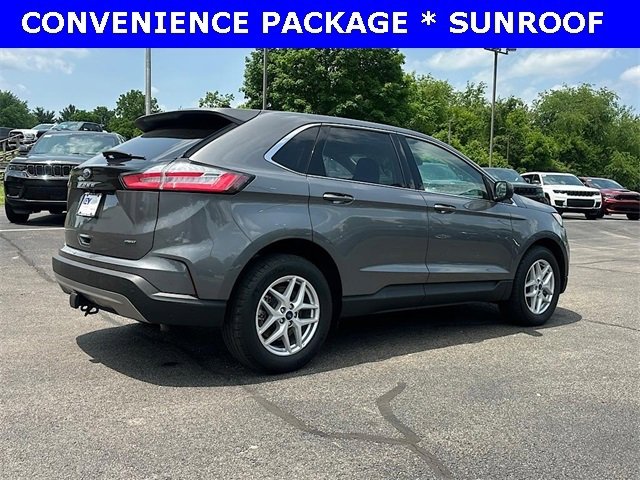 Used 2022 Ford Edge SEL w/ Convenience Package image 9