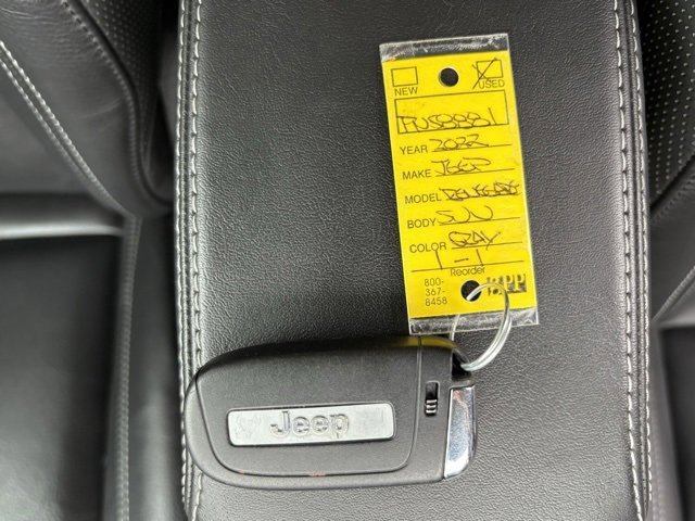 Used 2022 Jeep Renegade Limited image 17