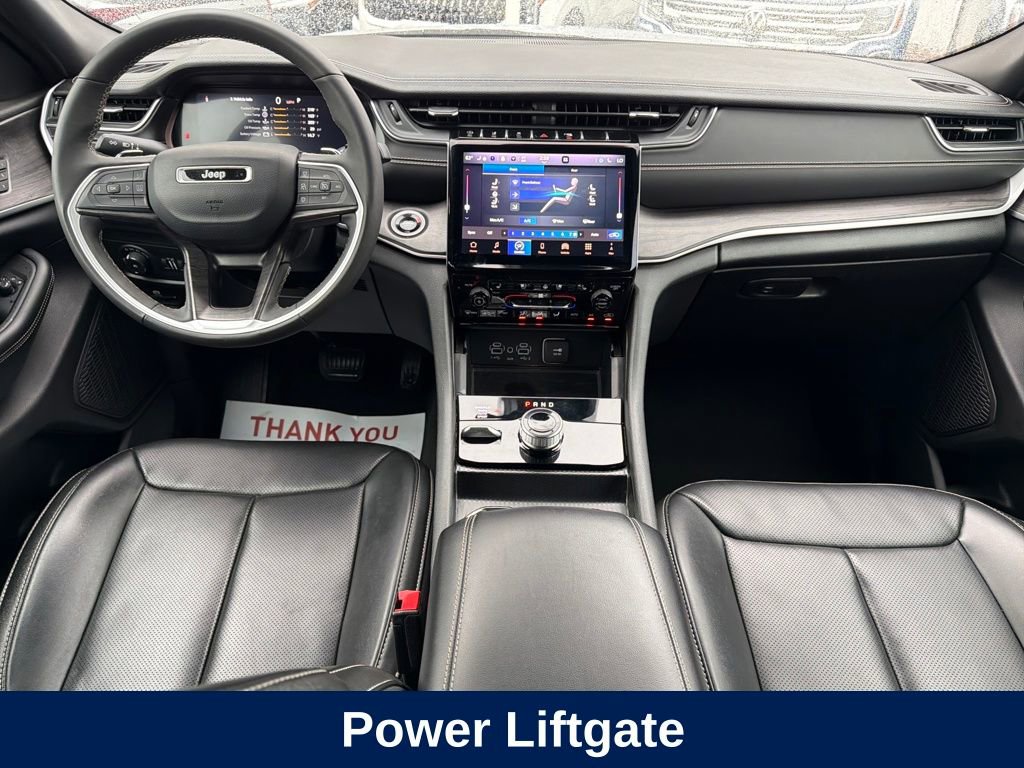 Used 2024 Jeep Grand Cherokee L Limited w/ Luxury Tech Group II image 15