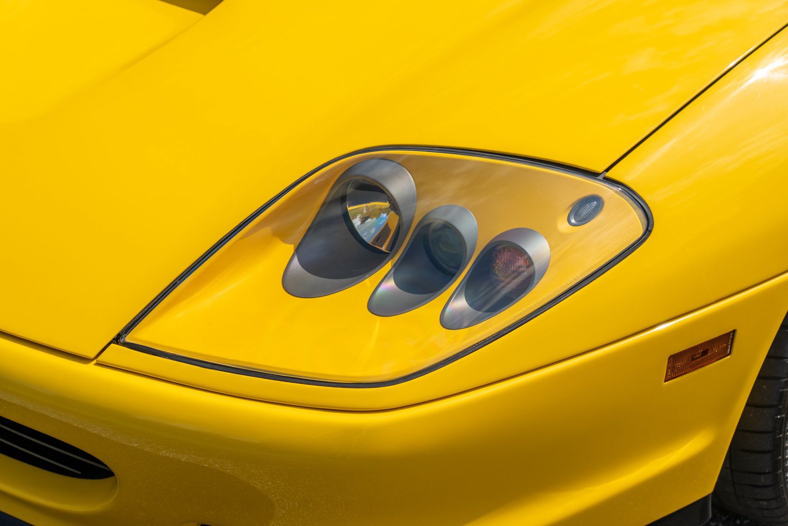 Used 2003 Ferrari 575M Maranello RWD image 27