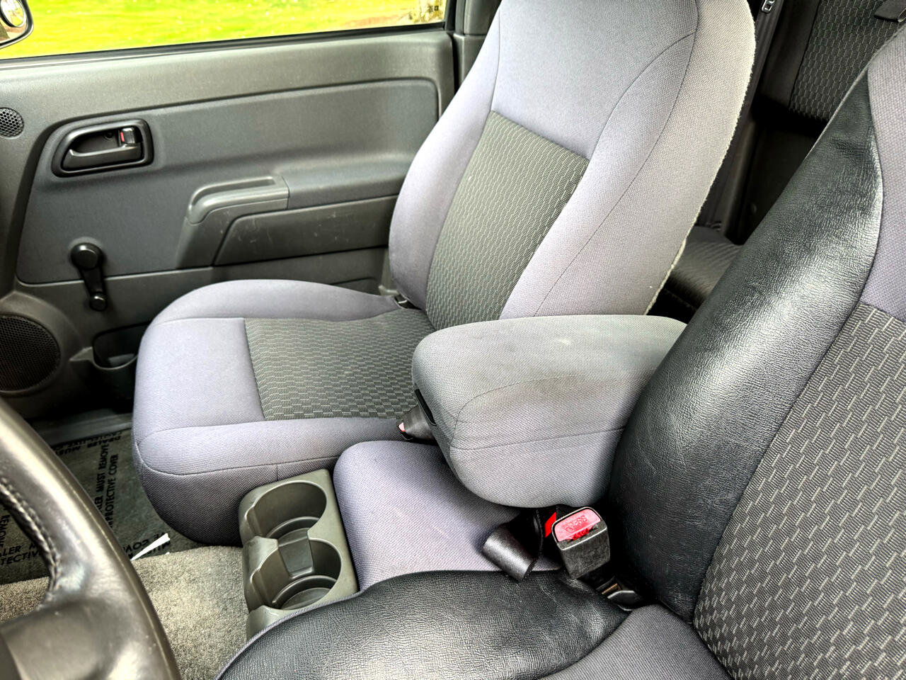 Used 2006 Chevrolet Colorado LT image 13