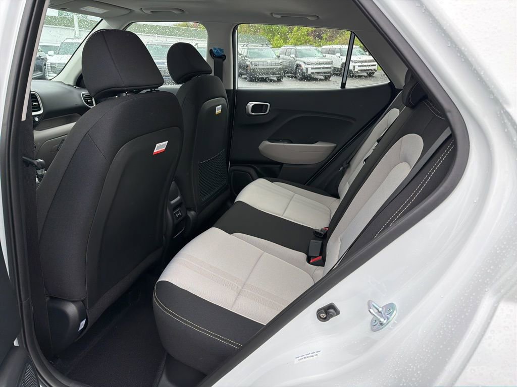 New 2026 Hyundai Venue SEL FWD image 16
