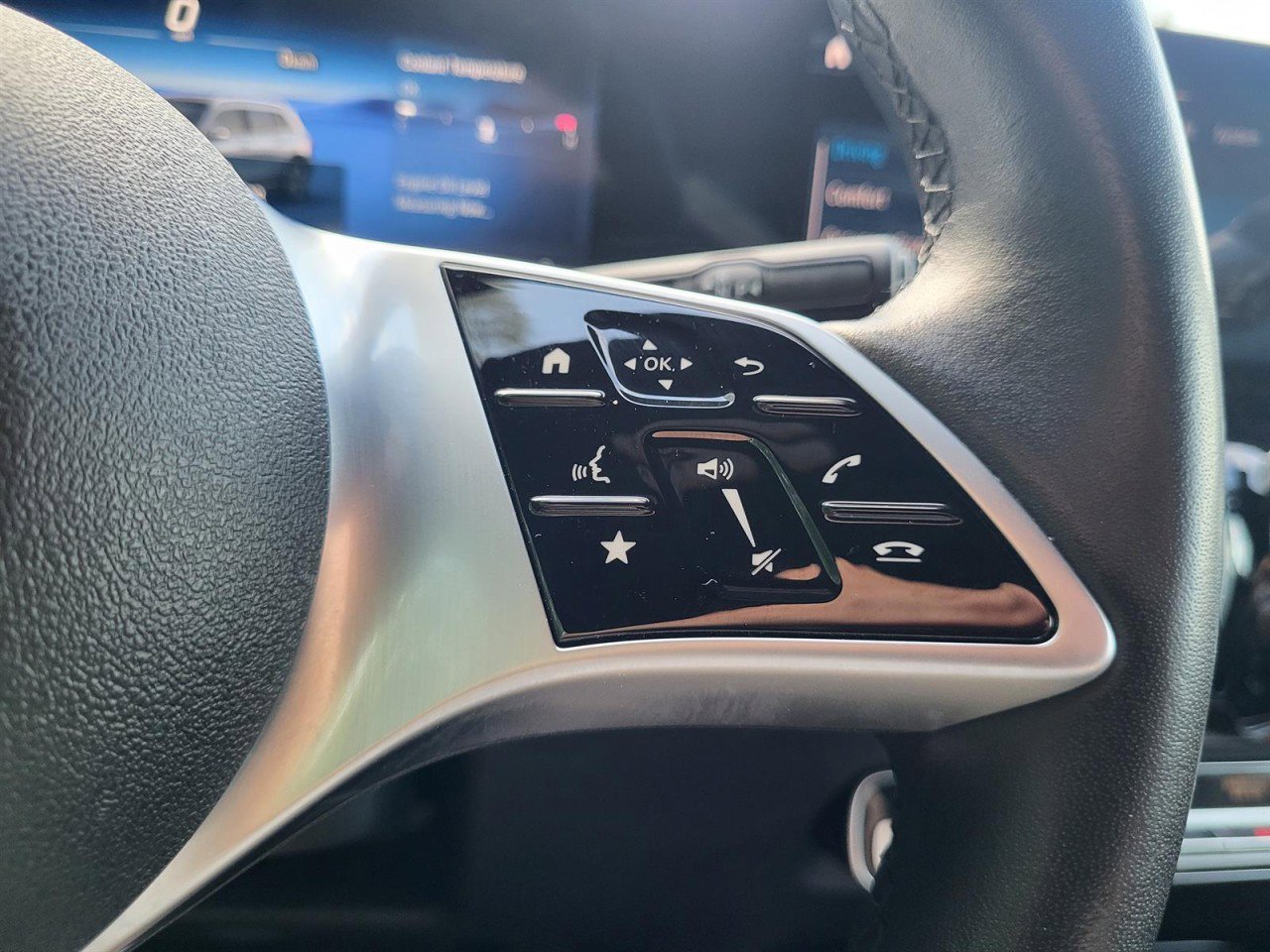 Used 2025 Mercedes-Benz GLB 250 image 20