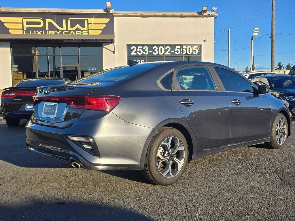 Used 2019 Kia Forte LXS FWD image 7