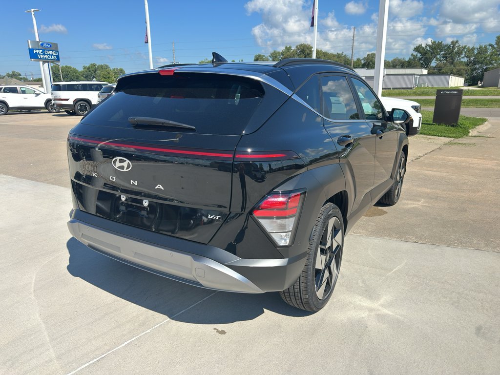 New 2026 Hyundai Kona Limited FWD image 5