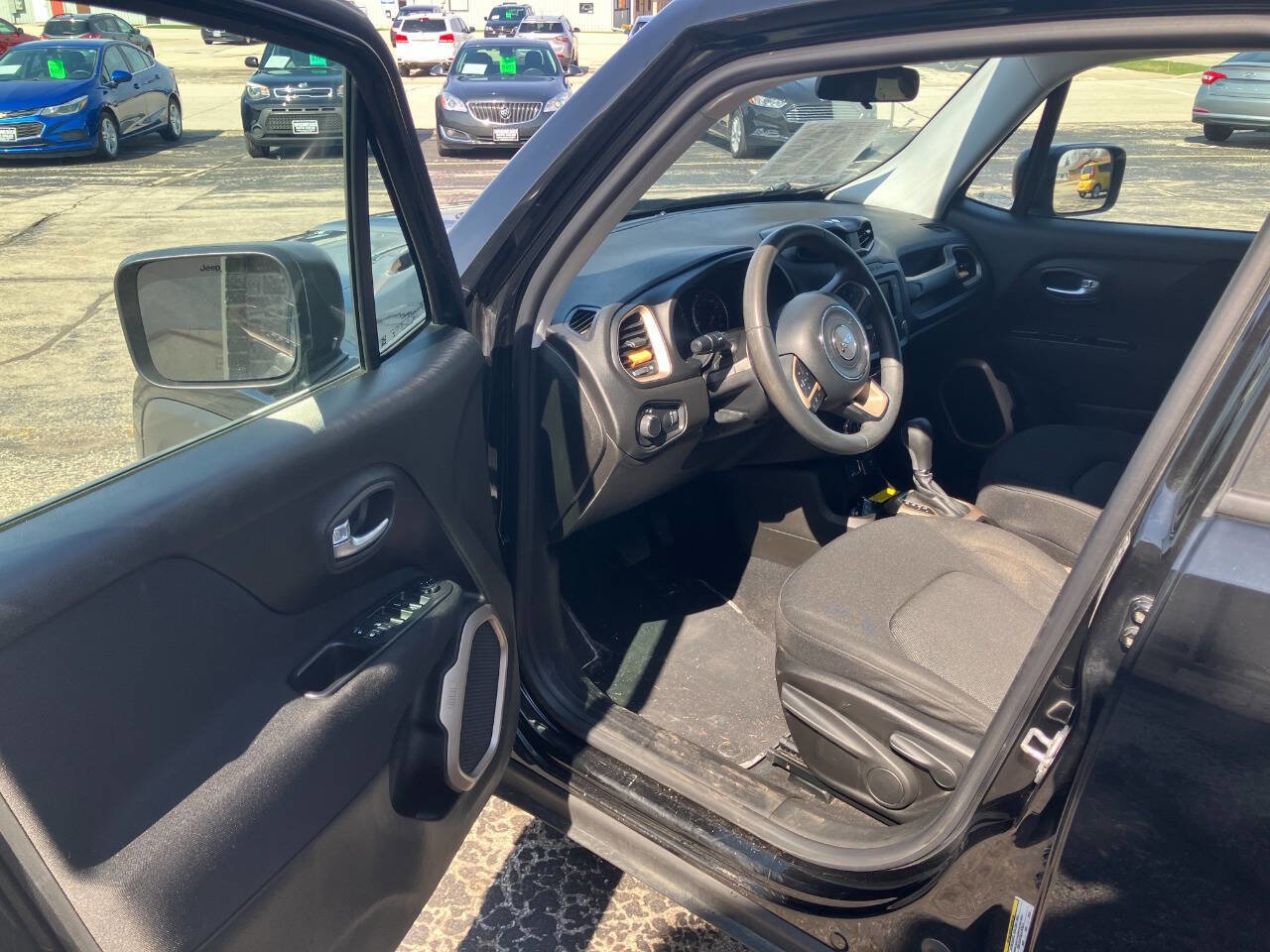 Used 2017 Jeep Renegade Sport w/ Power & Air Group image 9