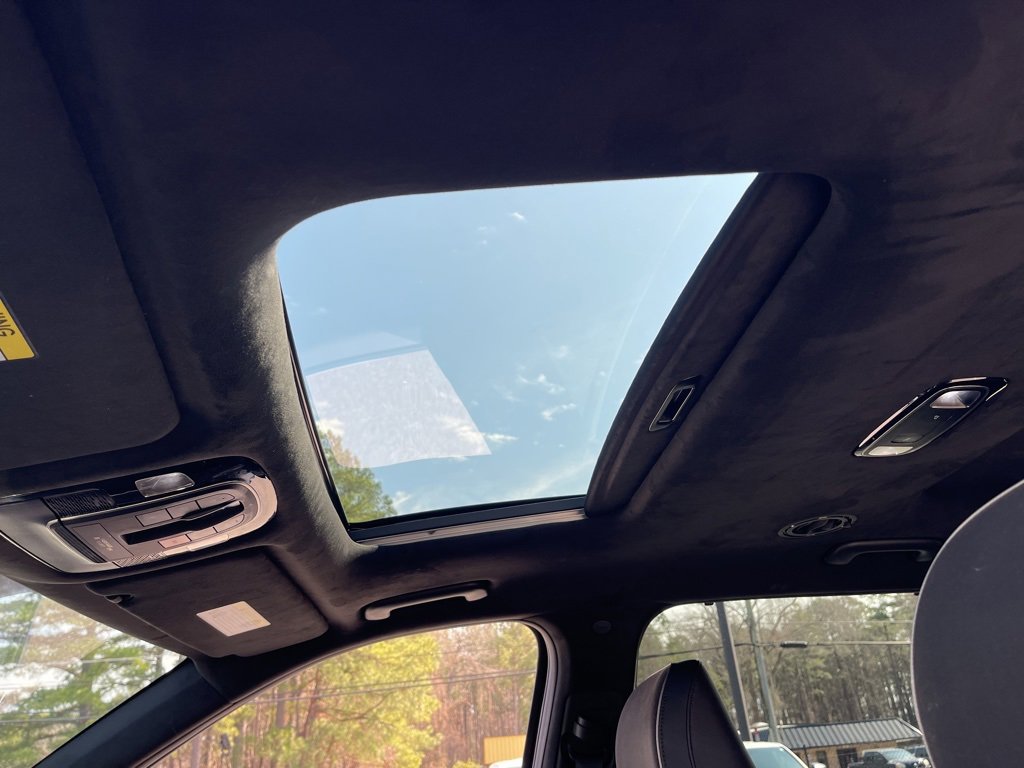 Used 2024 Hyundai Palisade Calligraphy image 18