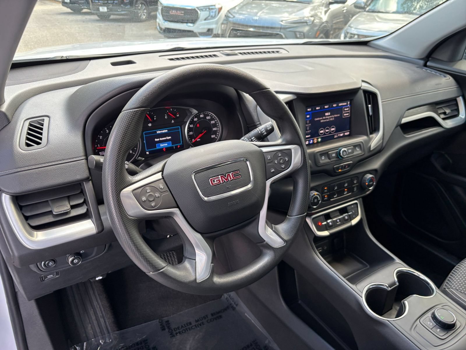 Used 2024 GMC Terrain SLE FWD image 42