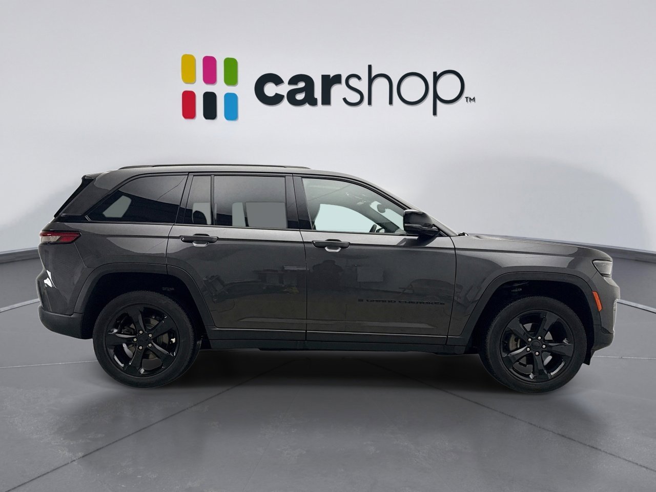 Used 2023 Jeep Grand Cherokee Altitude AWD/4WD image 6