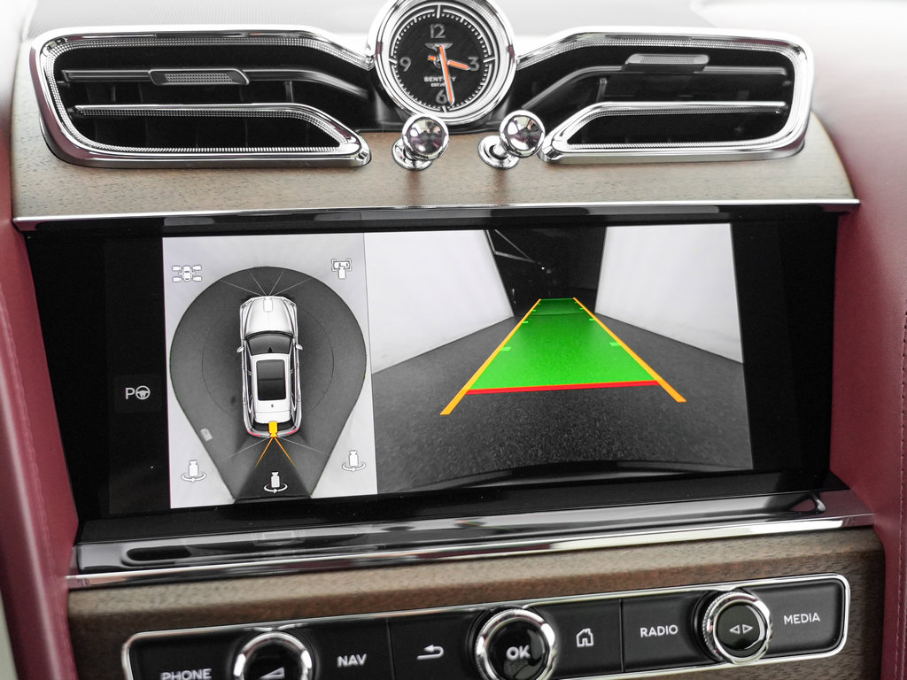New 2027 Bentley Bentayga AWD/4WD image 35