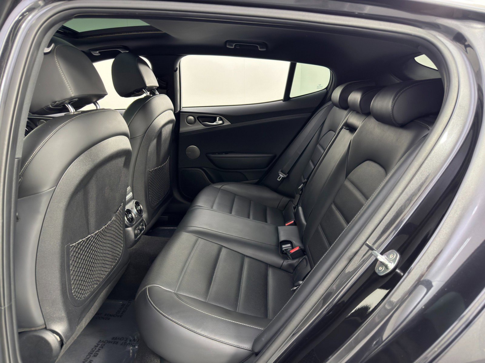 Used 2020 Kia Stinger GT2 image 42