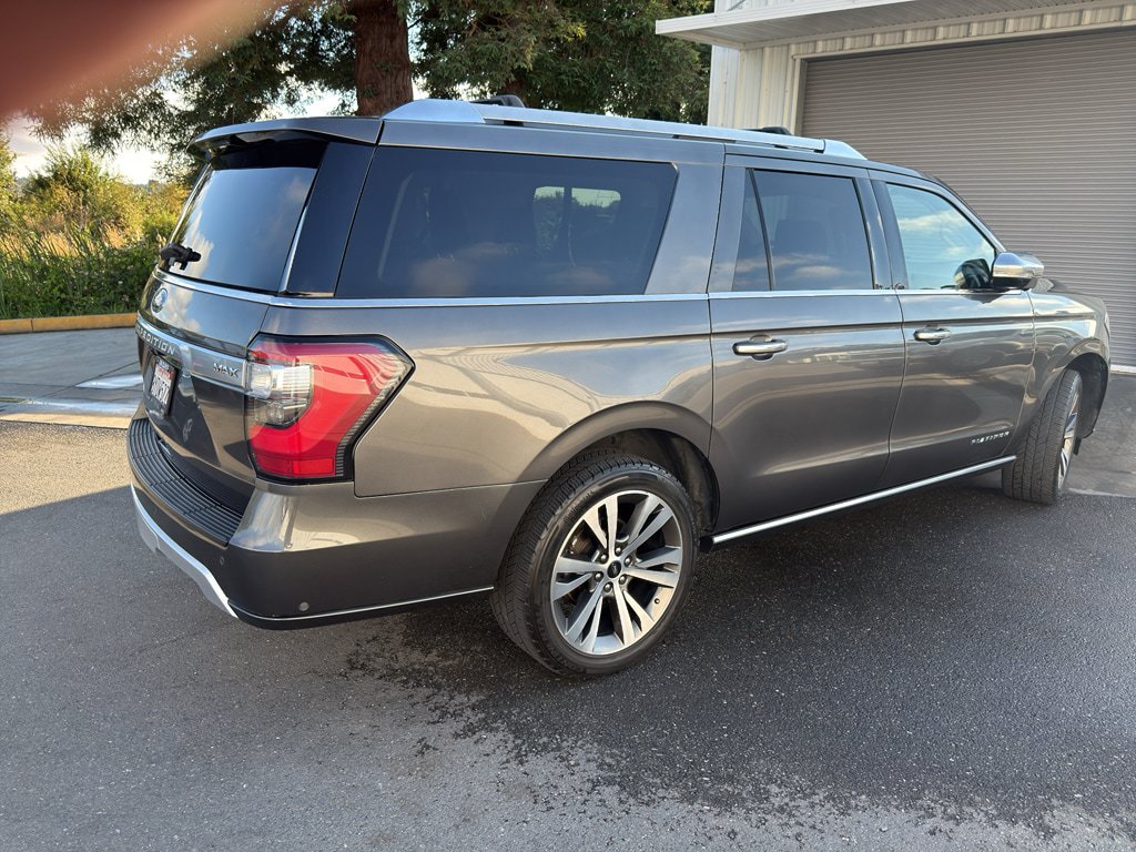 Used 2021 Ford Expedition Max Platinum AWD/4WD image 3