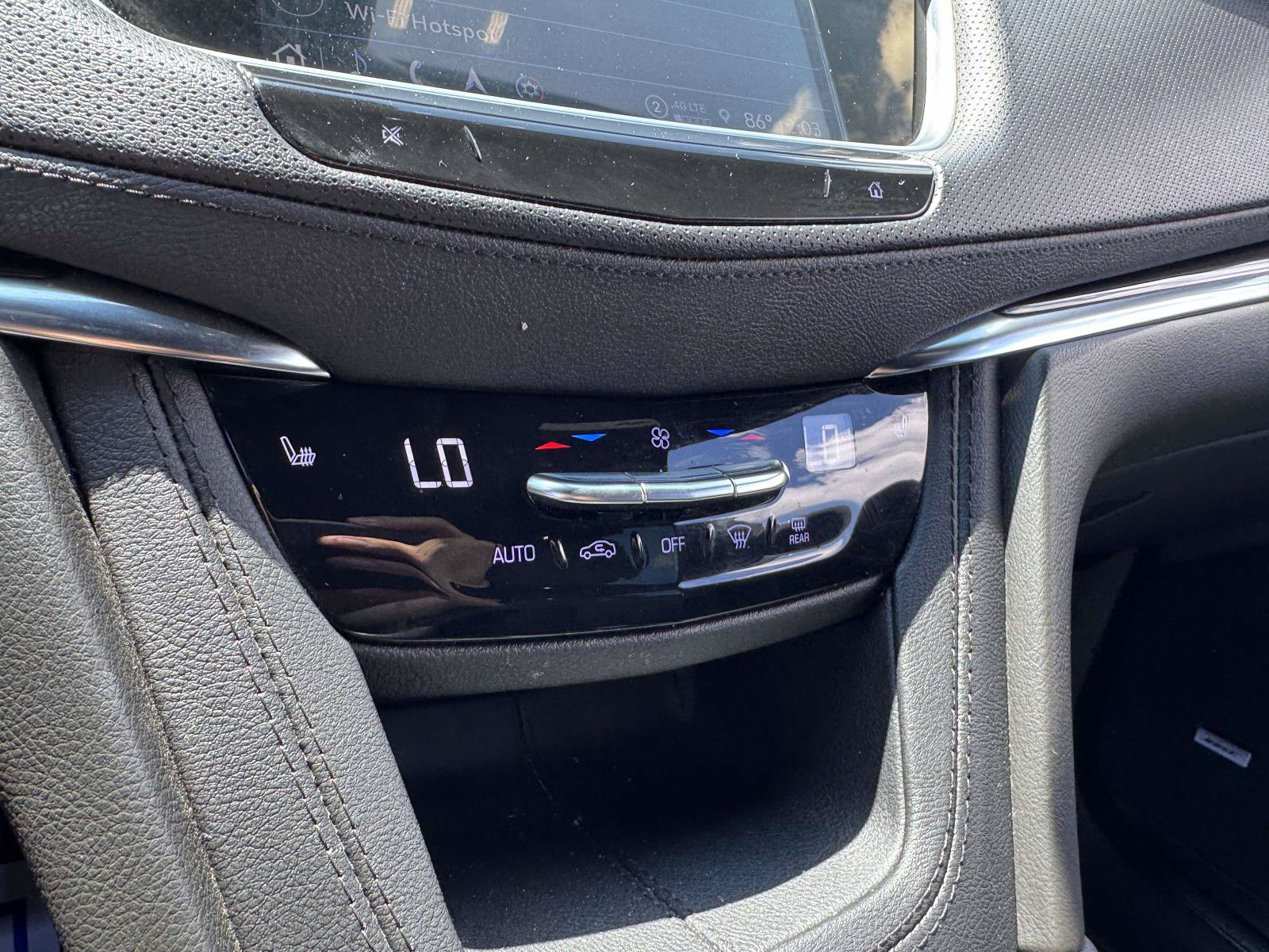 Certified 2023 Cadillac XT5 Premium Luxury AWD/4WD image 14