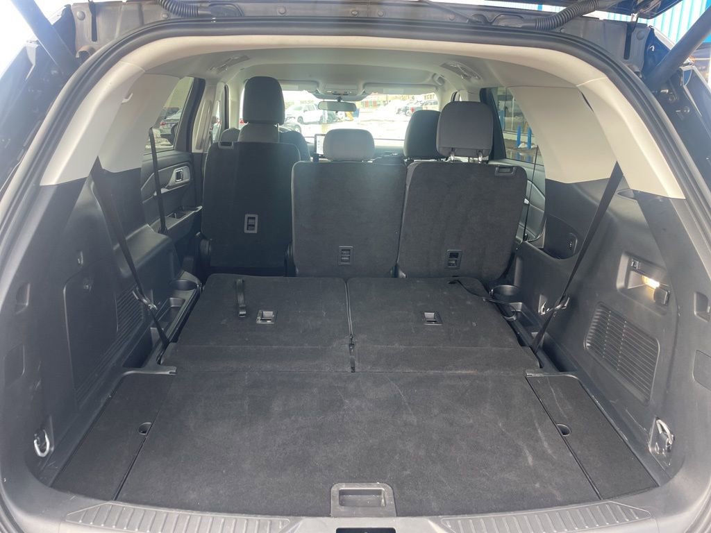 Used 2025 Ford Explorer Active image 33