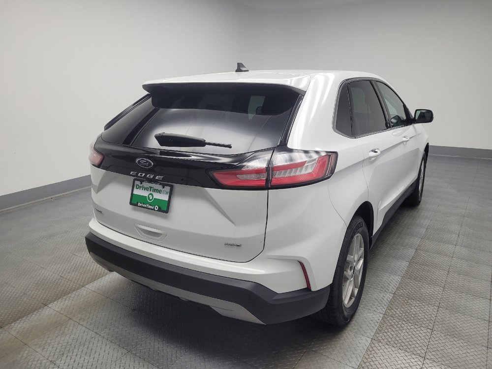 Used 2023 Ford Edge SEL image 9