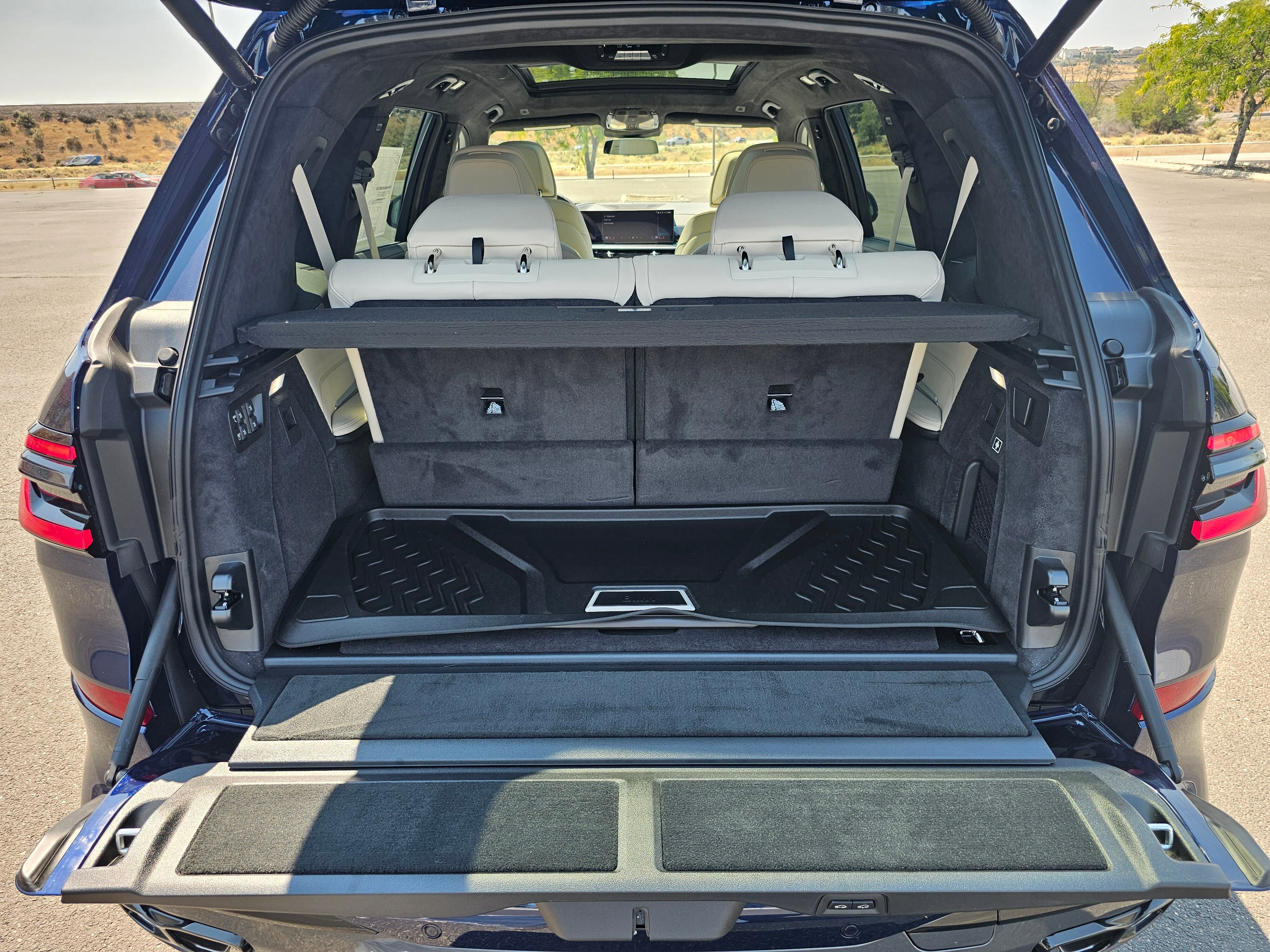 New 2026 BMW X7 M60i image 29