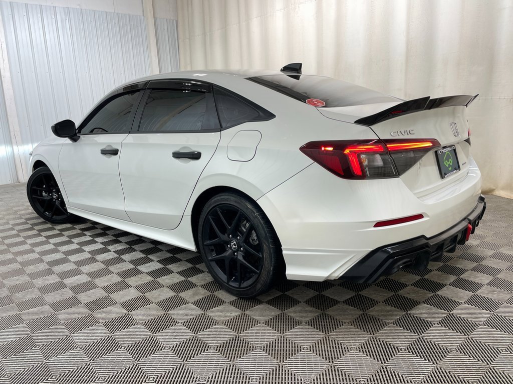 Used 2025 Honda Civic Sport image 14