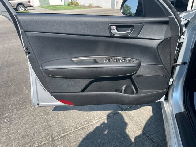 Used 2019 Kia Optima LX FWD image 11