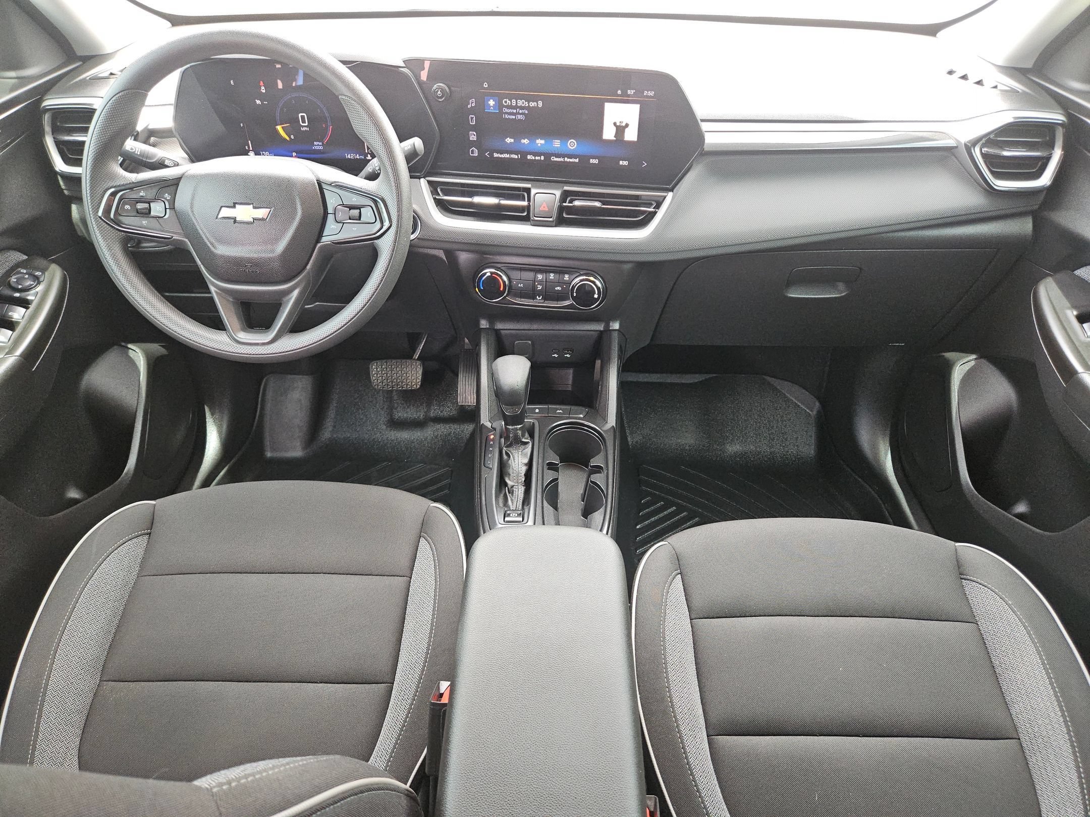 Used 2025 Chevrolet TrailBlazer LS w/ LS Confidence Package FWD image 16