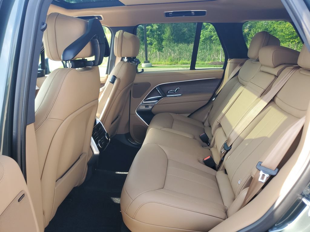 New 2026 Land Rover Range Rover SE AWD/4WD image 23