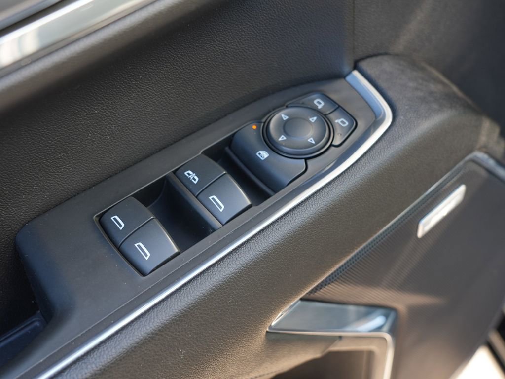 Used 2023 Chevrolet Silverado 1500 RST AWD/4WD image 18