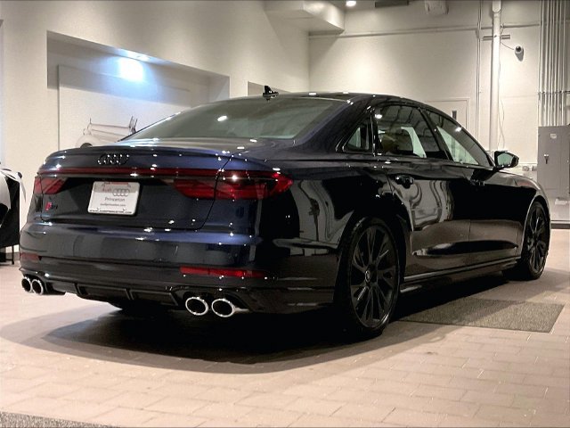 New 2027 Audi S8 AWD/4WD image 2