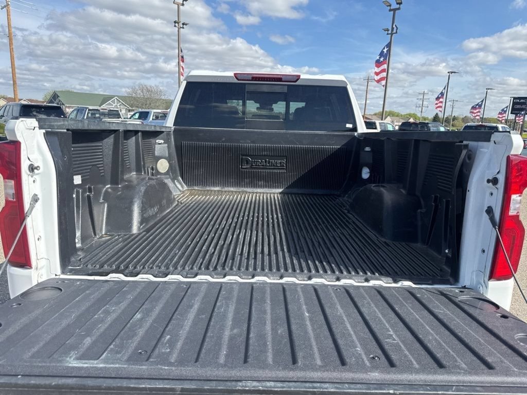 Used 2025 Chevrolet Silverado 1500 RST w/ Convenience Package II AWD/4WD image 19