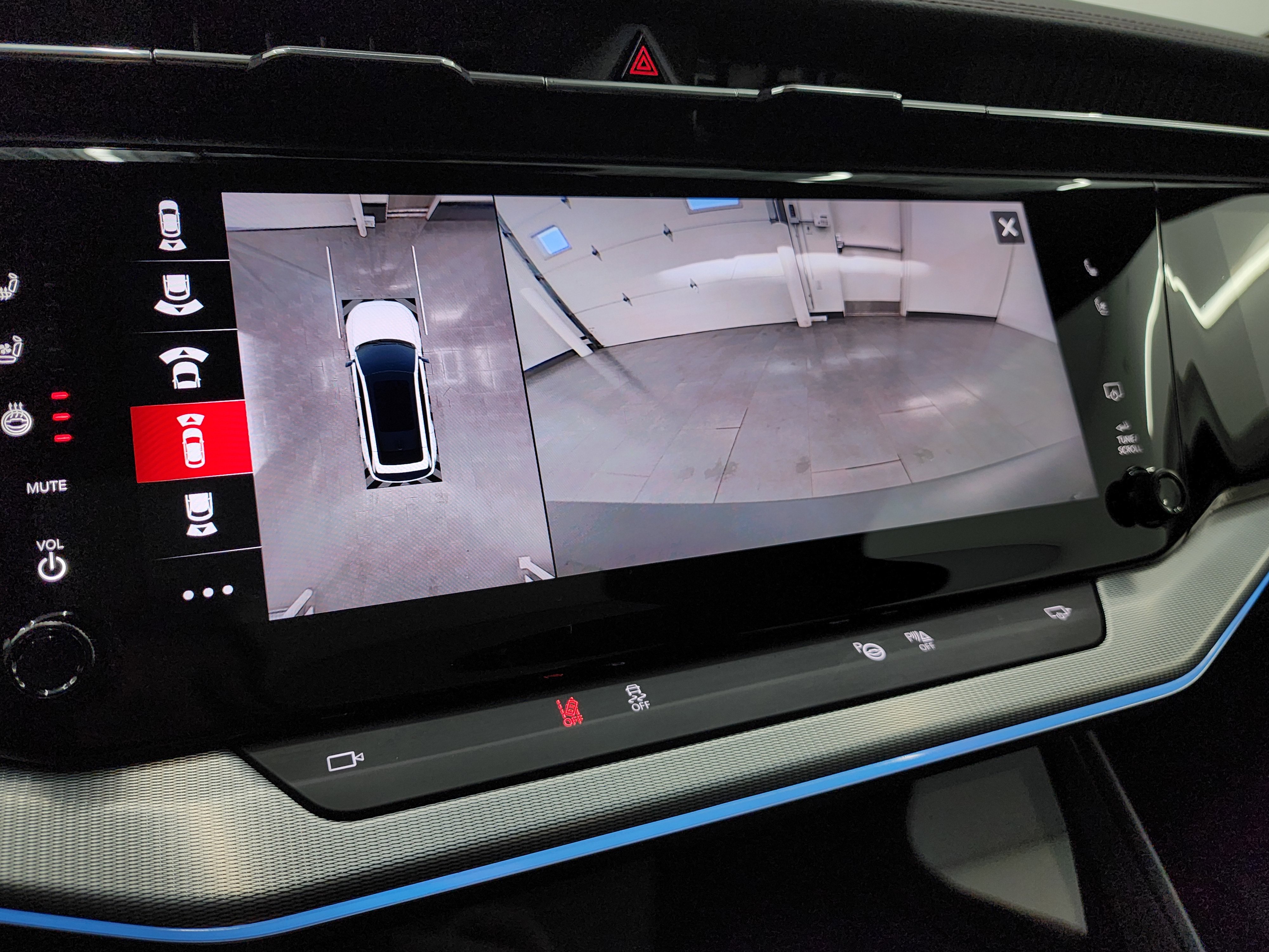 Used 2024 Jeep Wagoneer Launch Edition image 20