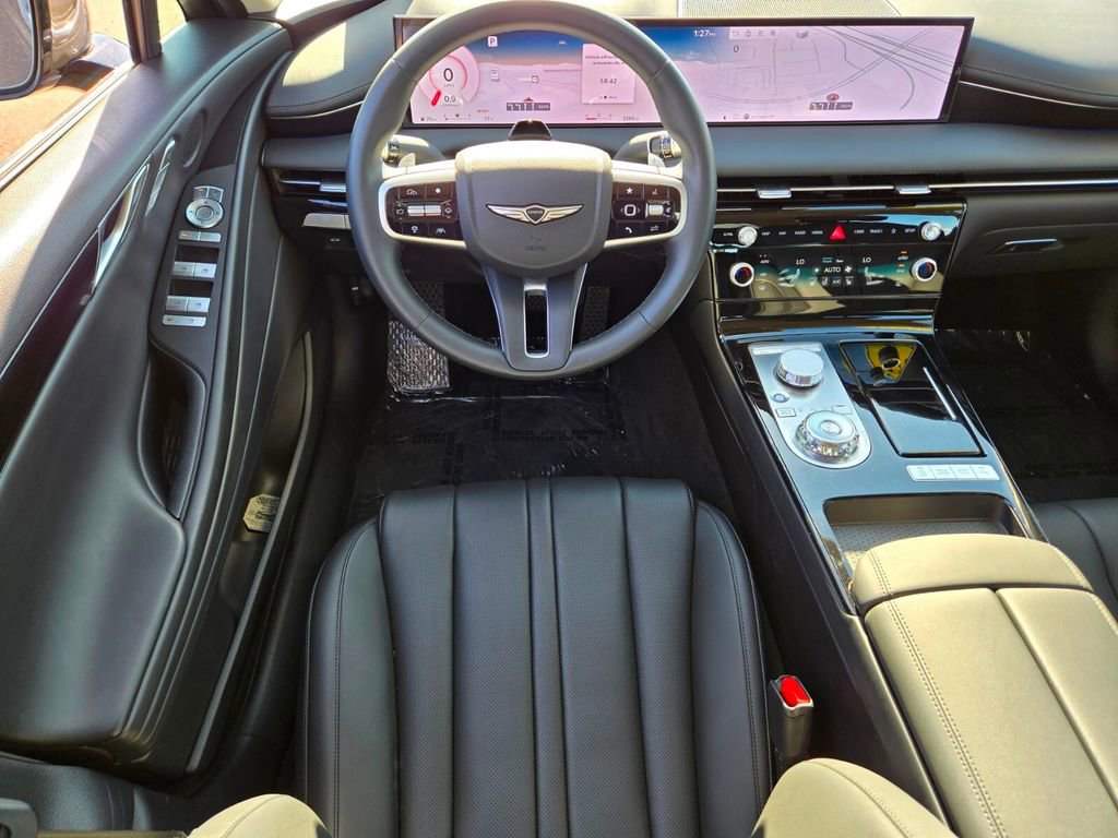 Used 2025 Genesis G80 2.5T image 10