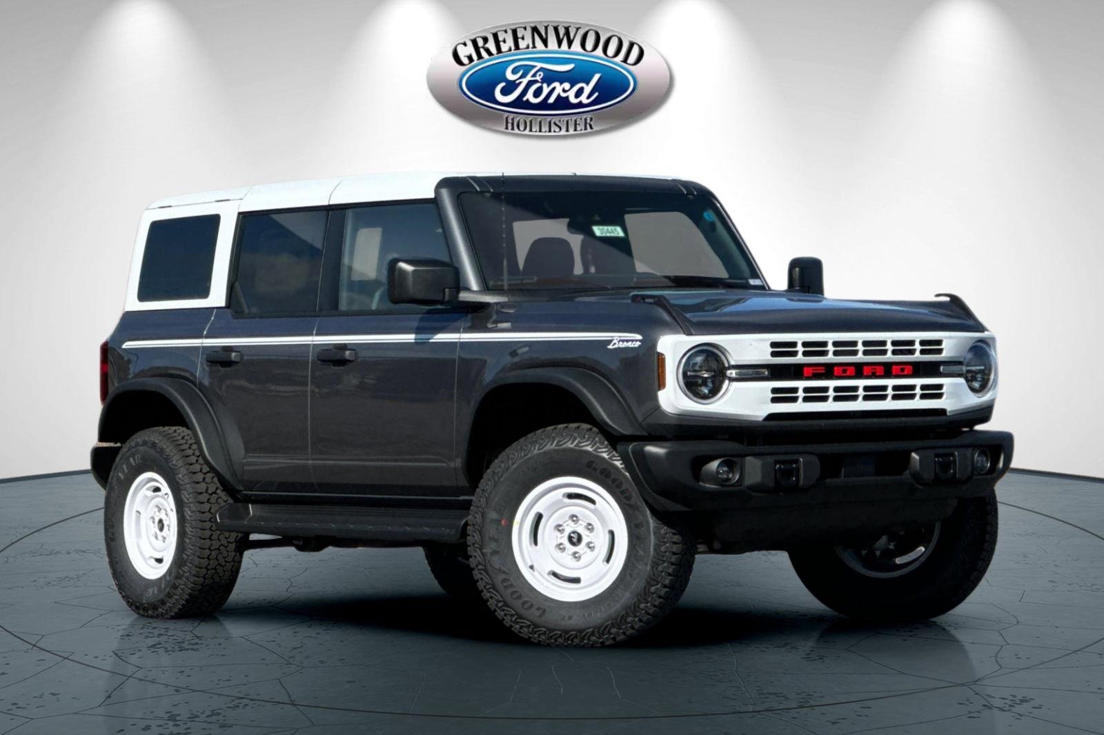 New 2025 Ford Bronco Heritage Edition